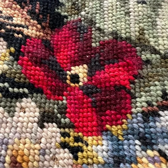 20”x18-1/2” Vintage Needlepoint Canvas. - Picture 5 of 10